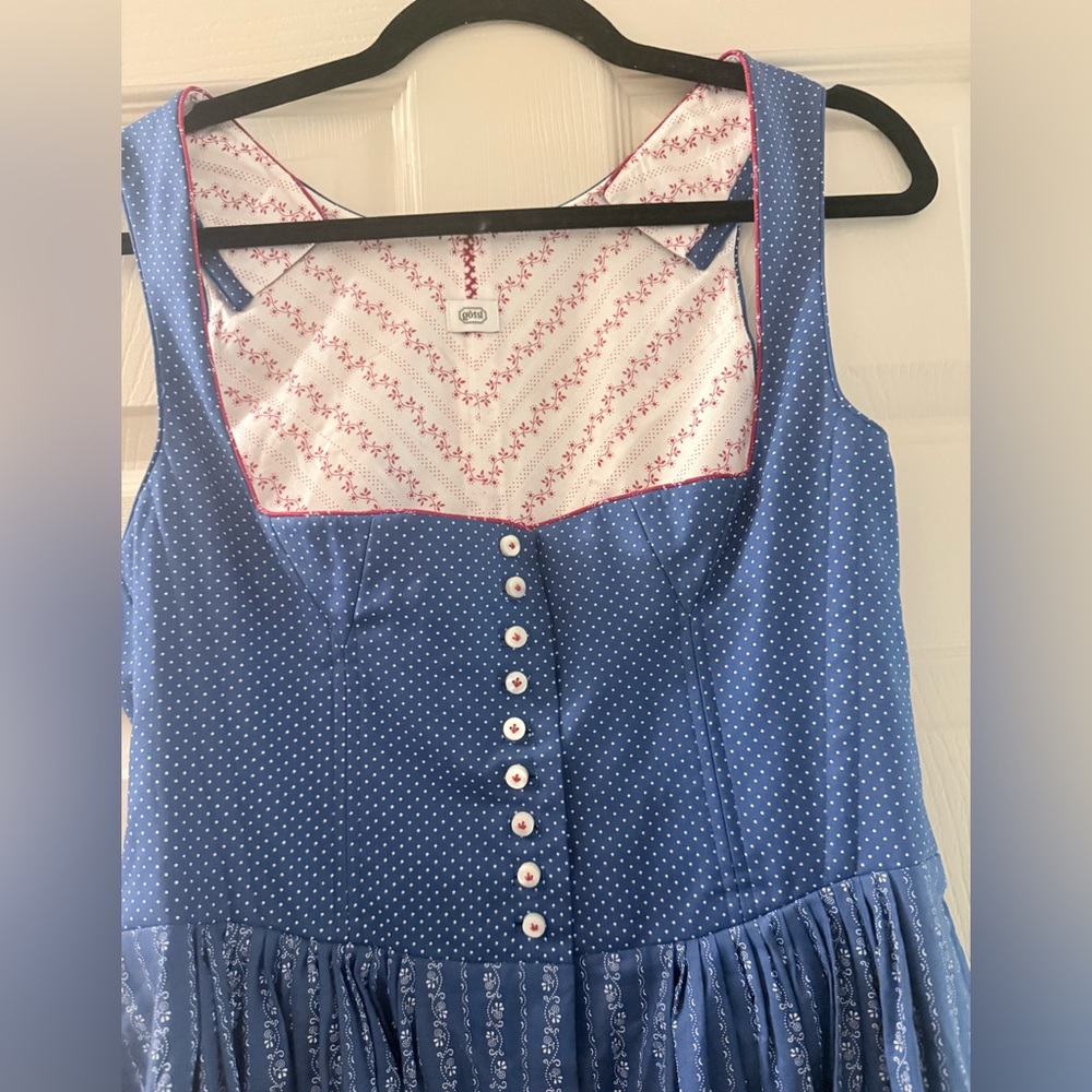 Authentic dirndl from Germany - Picture 2 of 6